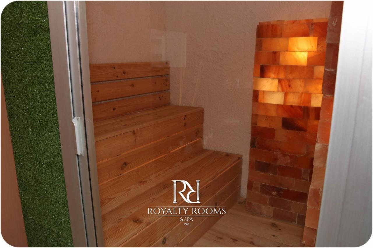 Royalty Rooms & Spa Napoli Eksteriør billede