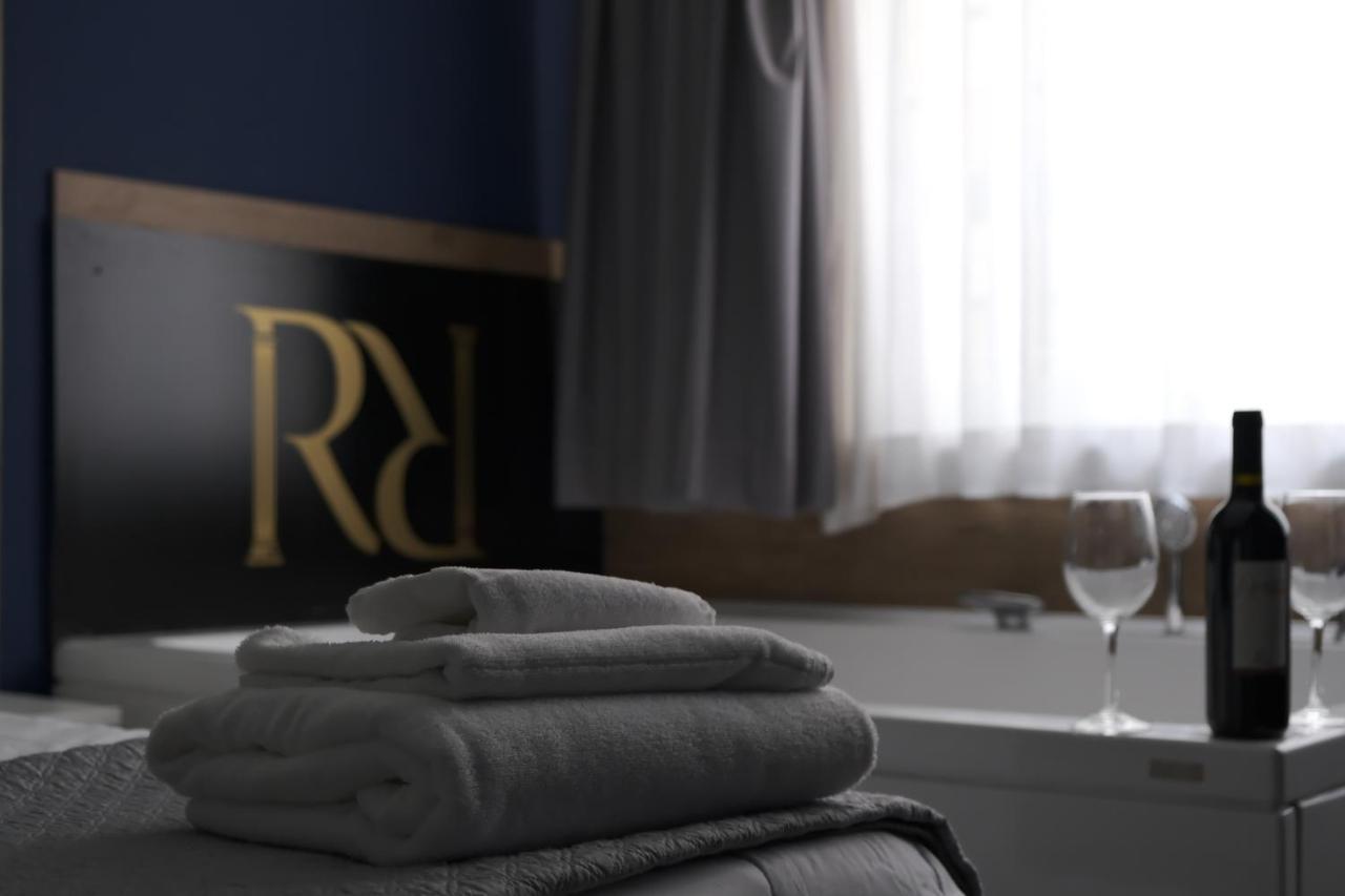 Royalty Rooms & Spa Napoli Eksteriør billede
