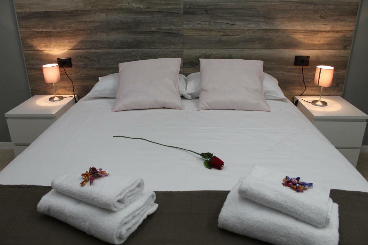 Royalty Rooms & Spa Napoli Eksteriør billede